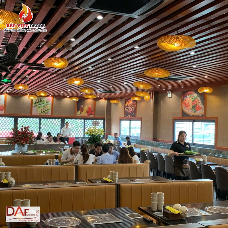 Bàn ghế nhà hàng lẩu nướng - Bảng vật liệu nên dùng và nên tránh