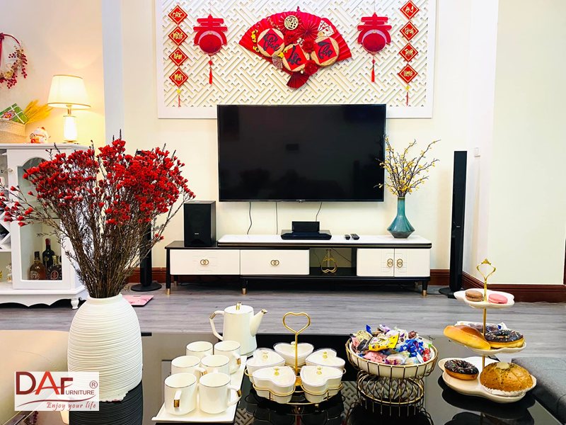 Decor nhà đón Tết 2027 sớm - Trình tự nên làm: dọn và bỏ trước, sửa chữa nhỏ, rồi mới trang trí