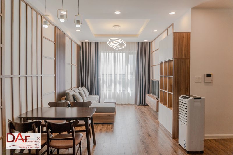 Decor phòng khách chung cư - Tranh dựa, kệ đứng, cây và thảm Decor phòng khách chung cư - Tranh dựa, kệ đứng, cây và thảm