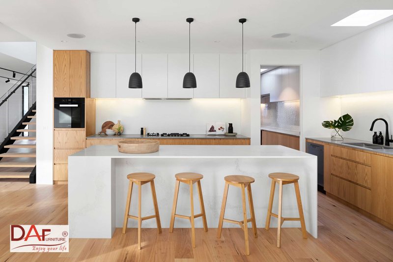 Tủ bếp có bàn đảo - Điều kiện tiên quyết: khoảng chừa quanh đảo, không phải kích thước đảo